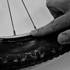 REMA TIP TOP Remaxx Dækmonteringsgel -Klickfix Salg 4148C919FD1720C9EFCDBD4A3A4079E2