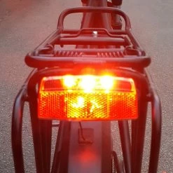 Litecco G-Ray-E2 E-Bike Rear Light With Brake Light Function -Klickfix Salg 8D5C0C5F05956AB65DFDC575EE560B0A